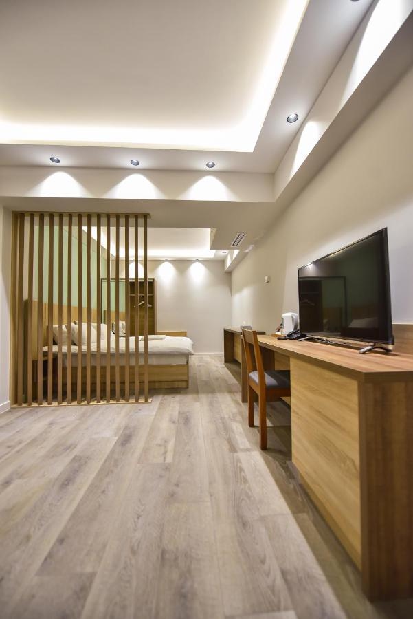 Baron Boutique Hotel Ереван Экстерьер фото
